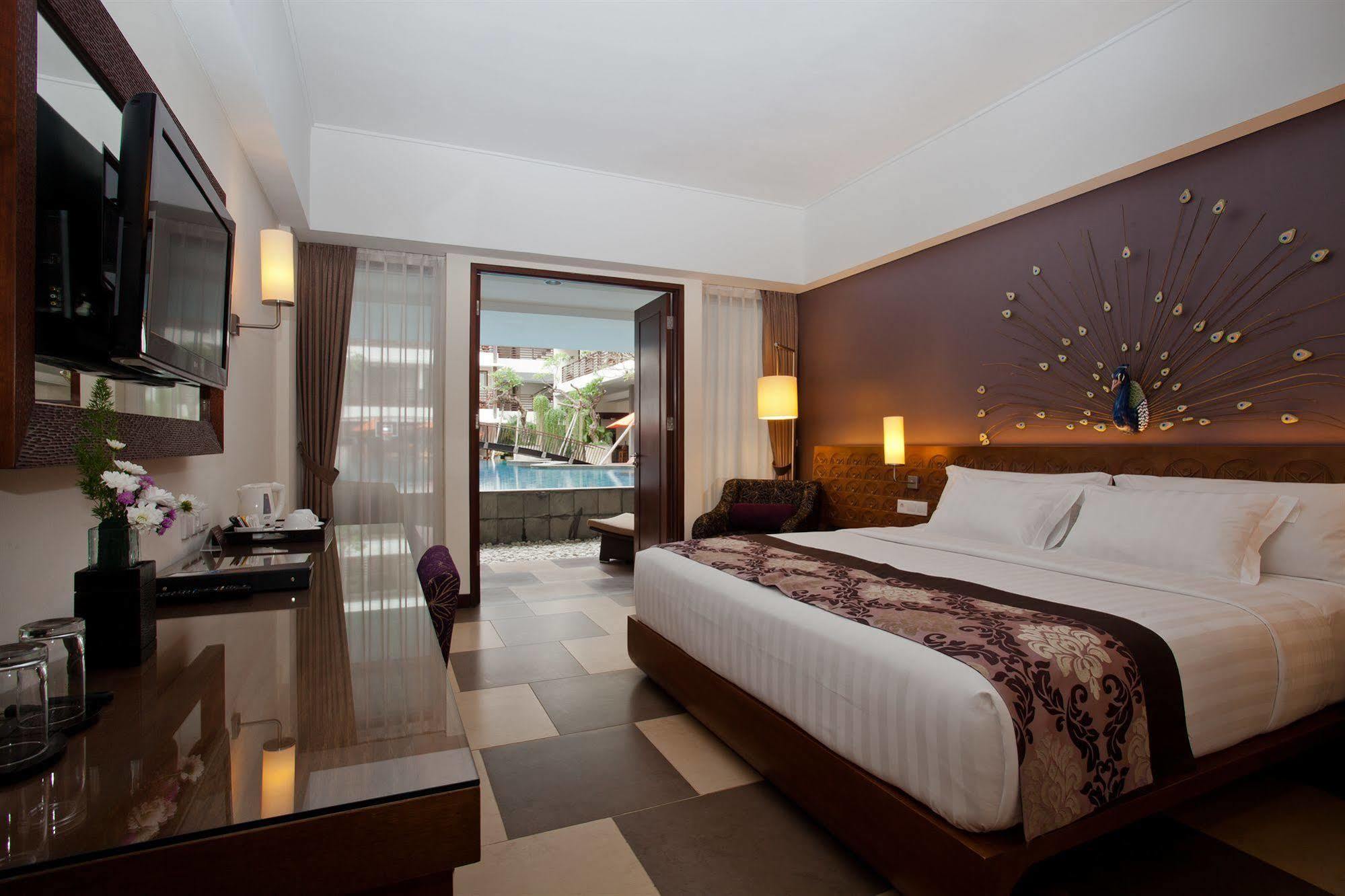 Sun Island Hotel & Spa Kuta Kuta  Exterior photo